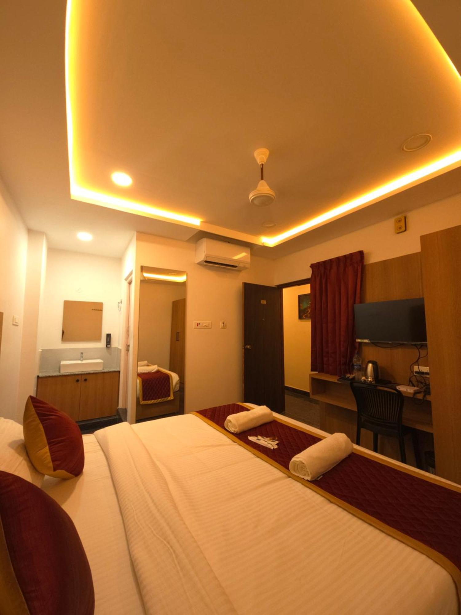 Hotel Shreem Sesha Sai Residency Tiruvannāmalai Exteriér fotografie