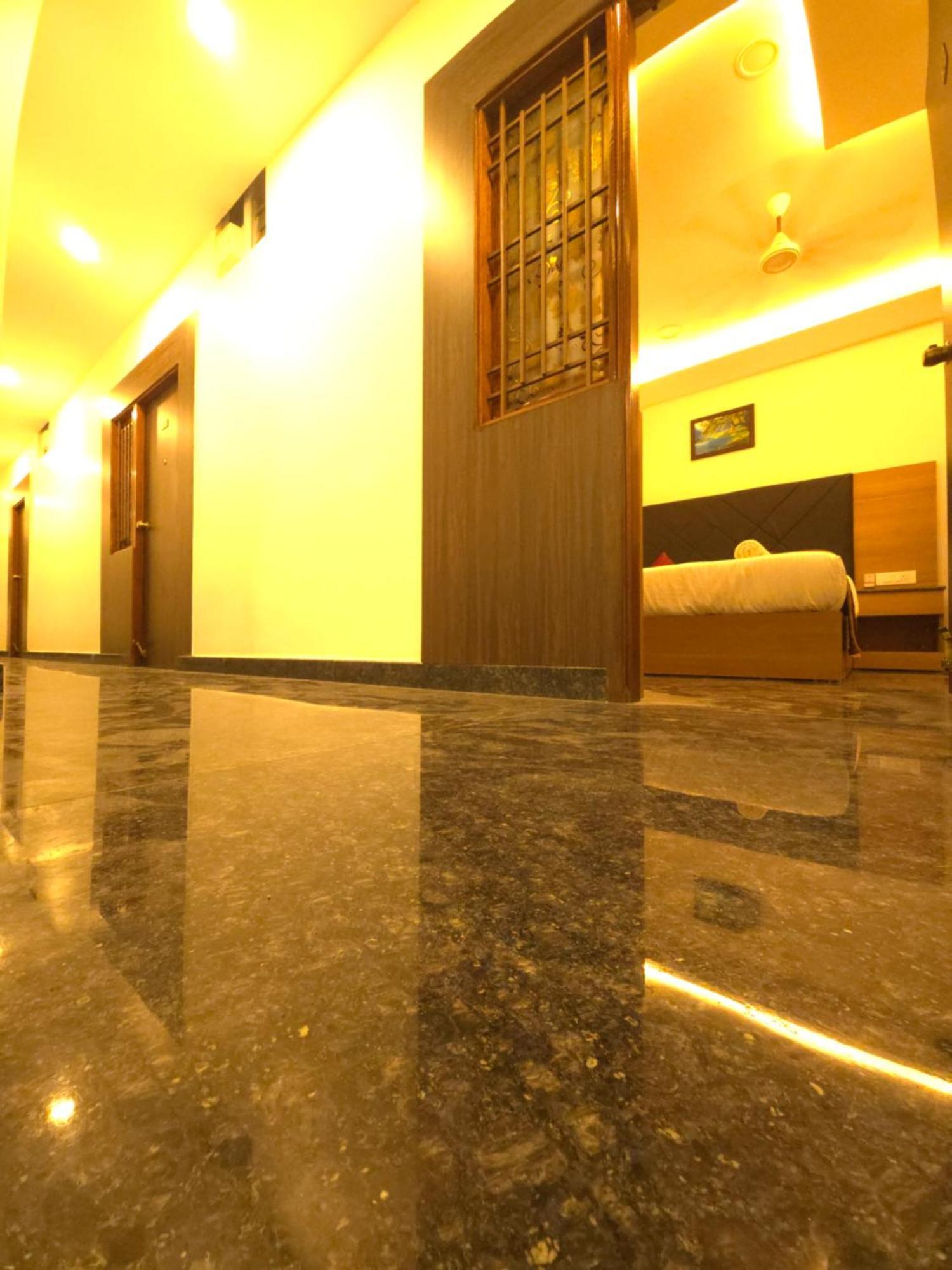 Hotel Shreem Sesha Sai Residency Tiruvannāmalai Exteriér fotografie